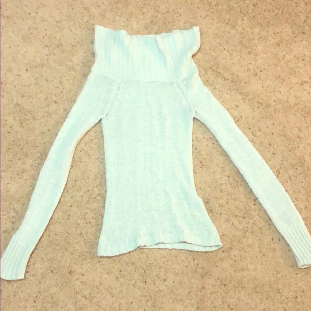 American Eagle Light Blue Sweater Small